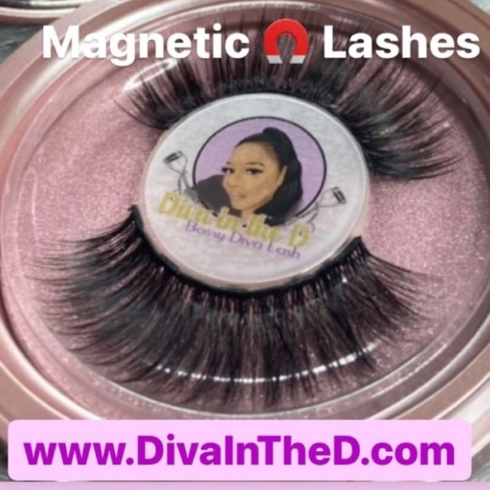 🧲 Magnetic eyelashes and magnetic eyeliner kit